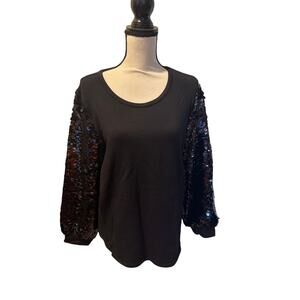 ⭐️ Women’s Chico’s Black Top with Sequin Sleeves. Size Large Party Holiday